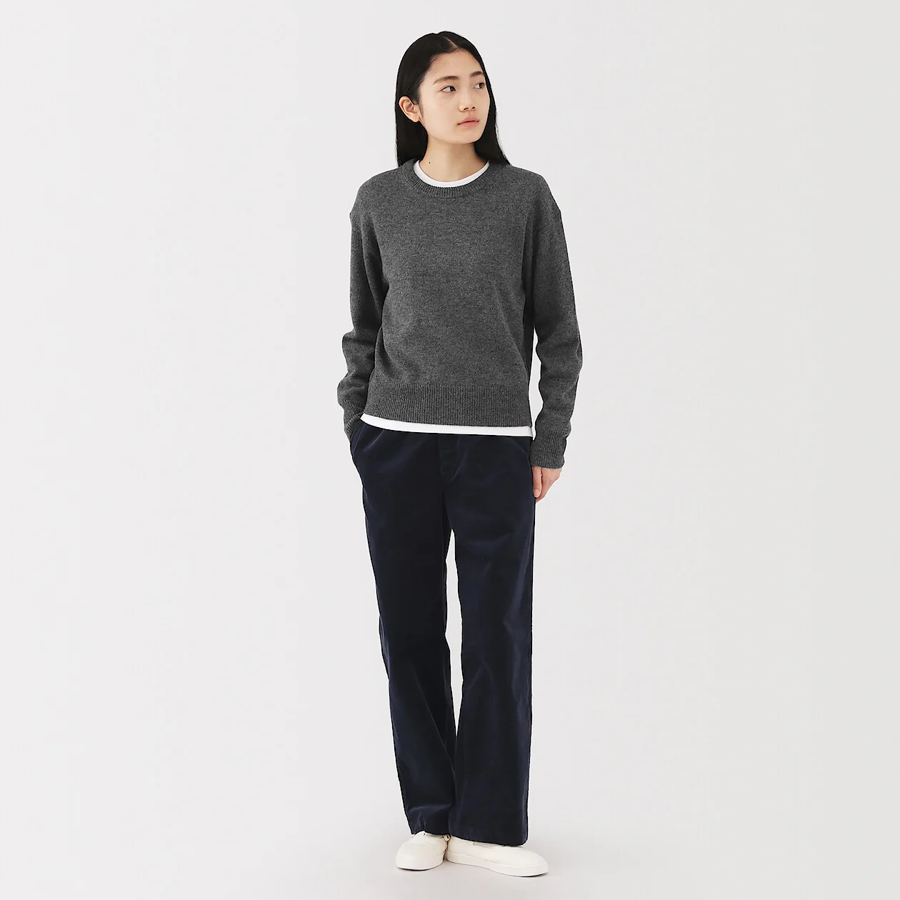 Washable Wool Mid Gauge Crewneck Sweater - Image 6